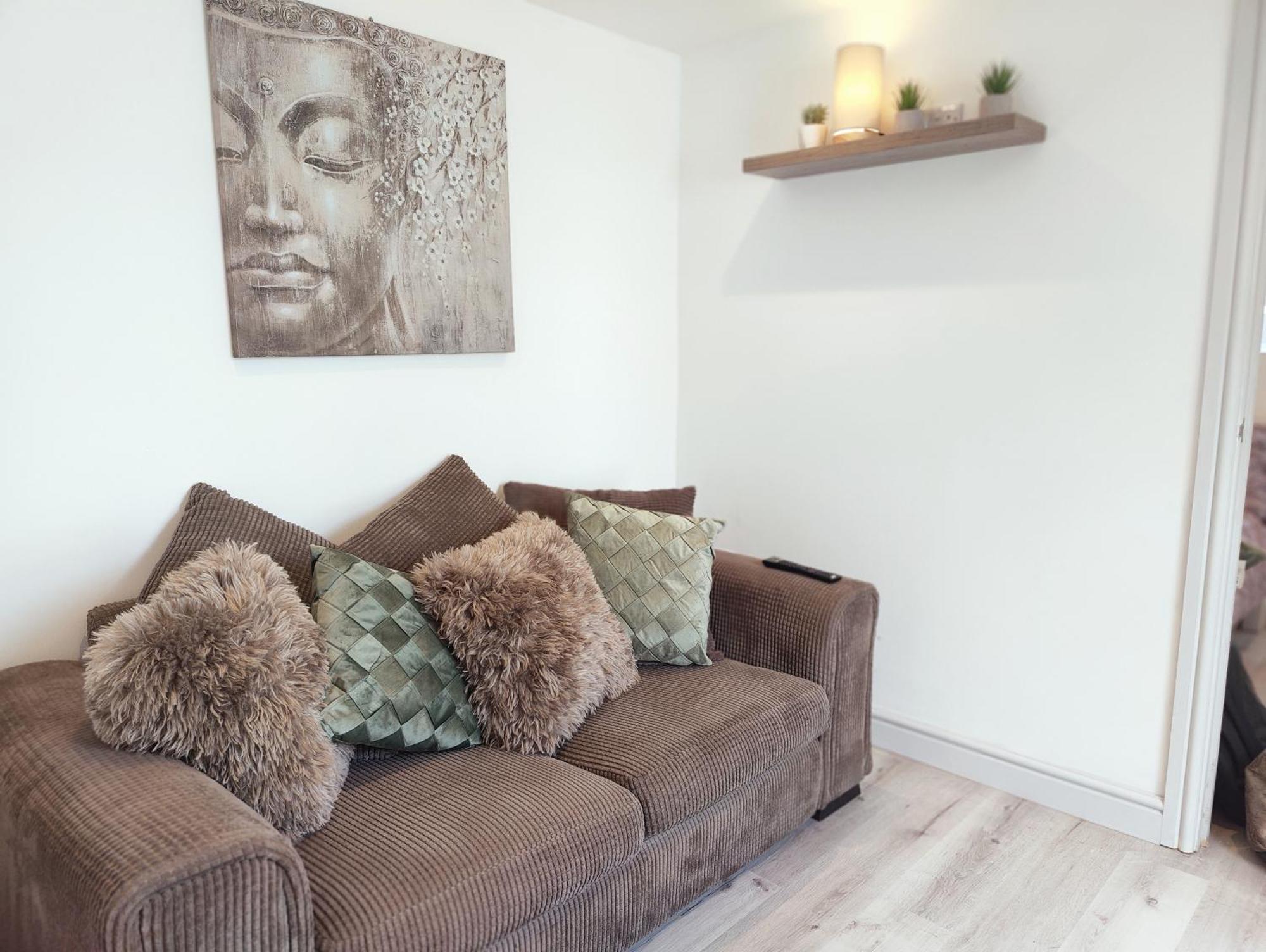 Cosy Bee And Apartment Bournemouth Exterior photo